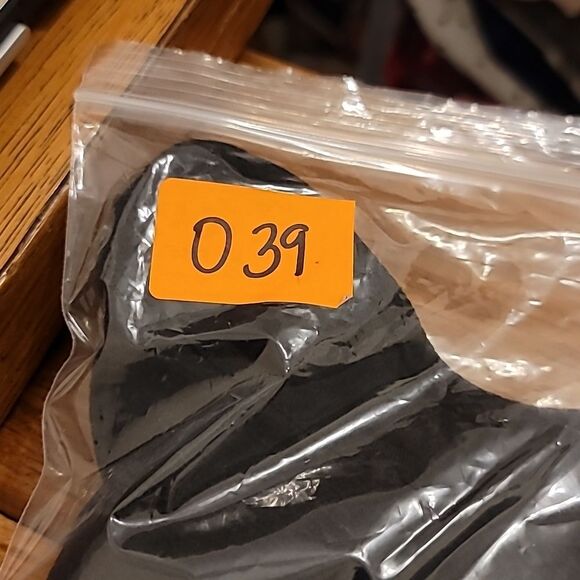 Green Envelope Black Ruffle Bell Sleeve Top Size Small - Picture 10 of 10